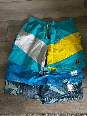 Men’s Swim Shorts Bundle | Nike & AE | Size M